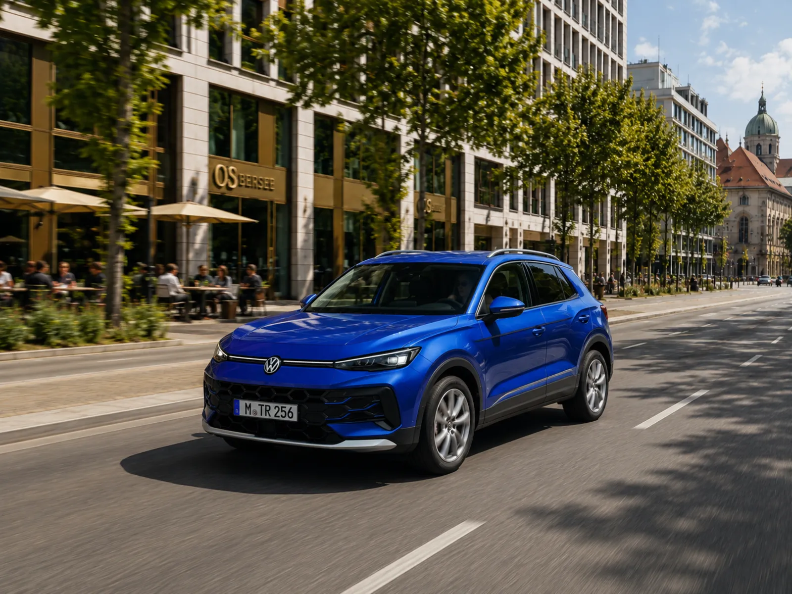 VW T-Roc 2026 in dynamischer Stadtfahrt