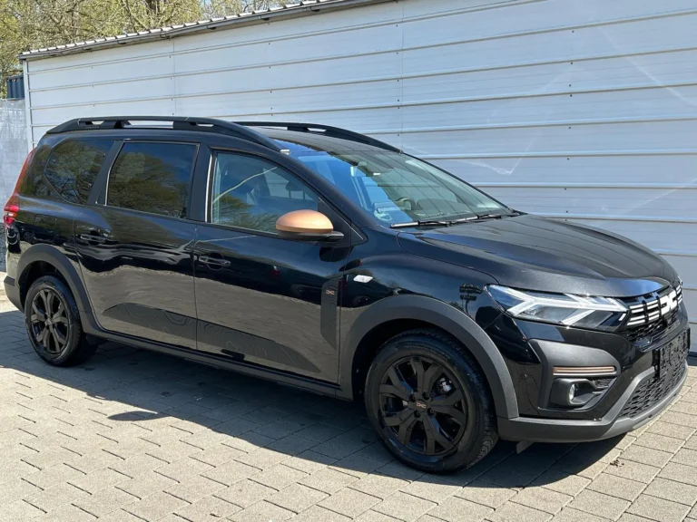 Dacia Jogger Extreme+ TCe 110 – Seitenansicht links