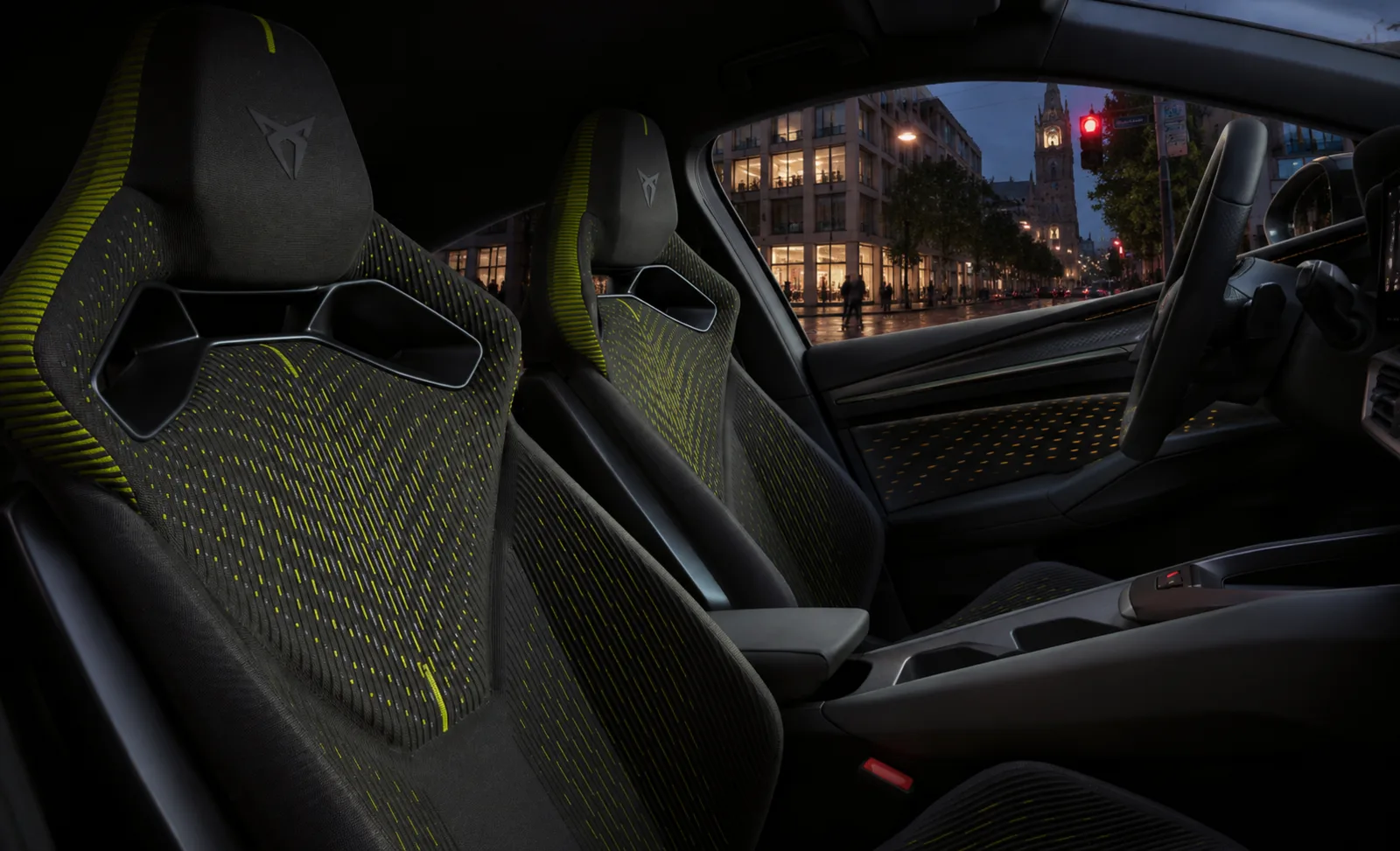 CUPRA Raval VZ 2026 – Sportsitze mit Neon-Akzenten
