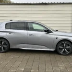 Peugeot 308 Hybrid 145 GT – Seitenansicht rechts