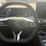 MG MGS5 Luxury Long Range – Detail Front