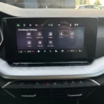 Skoda Octavia Kombi Selection – Infotainment-Display im Armaturenbrett