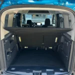 Ford Tourneo Courier Titanium 1.0L EcoBoost – Profilansicht